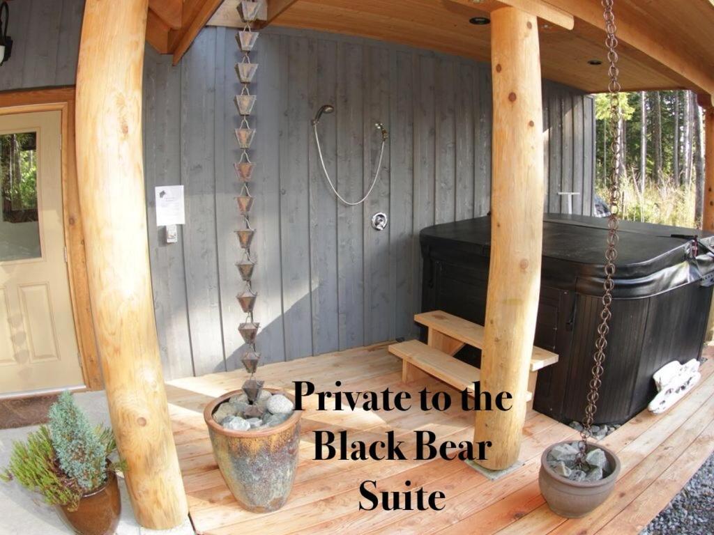Black Bear Guesthouse Tofino Extérieur photo